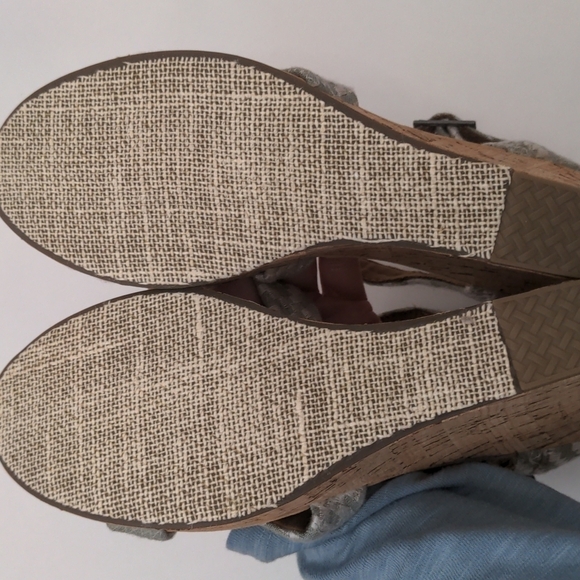 𝅺toms Sienna Aztec Wedges Green White 8 - Picture 9 of 10